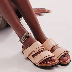 Birkenstock Uji high-shine Leather sandal 40/9-9.5